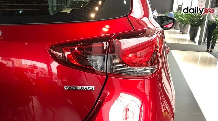Cụm đèn hậu LED