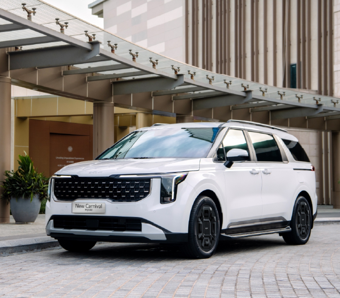 New Carnival Hybrid bổ sung phiên bản Luxury: Đa dạng lựa chọn, tối ưu chi phí cho khách hàng doanh 